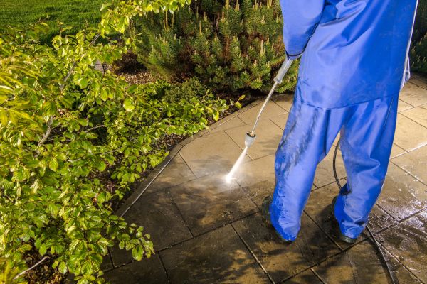 Cost of Hardscape Cleaning in Novato