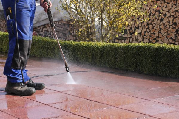 Cost of Driveway Pavers Cleaning in Novato
