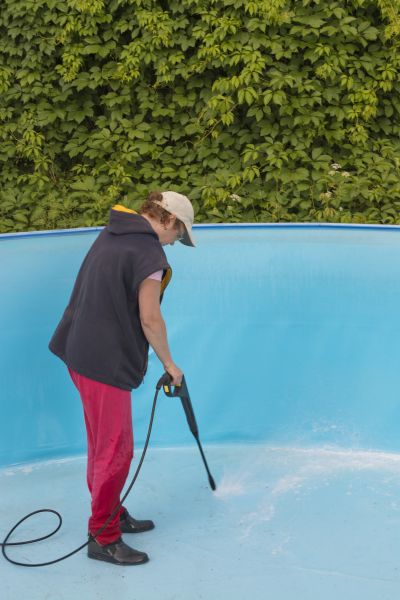 Pool Pressure Washing in Novato