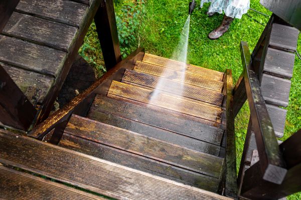 Cost of Wood Power Washing in Novato